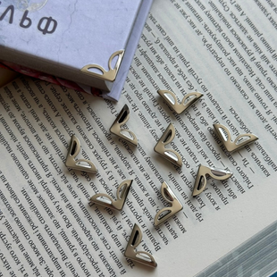 Комплект кутників для книг та блокнотів. 4 шт. 00090 фото